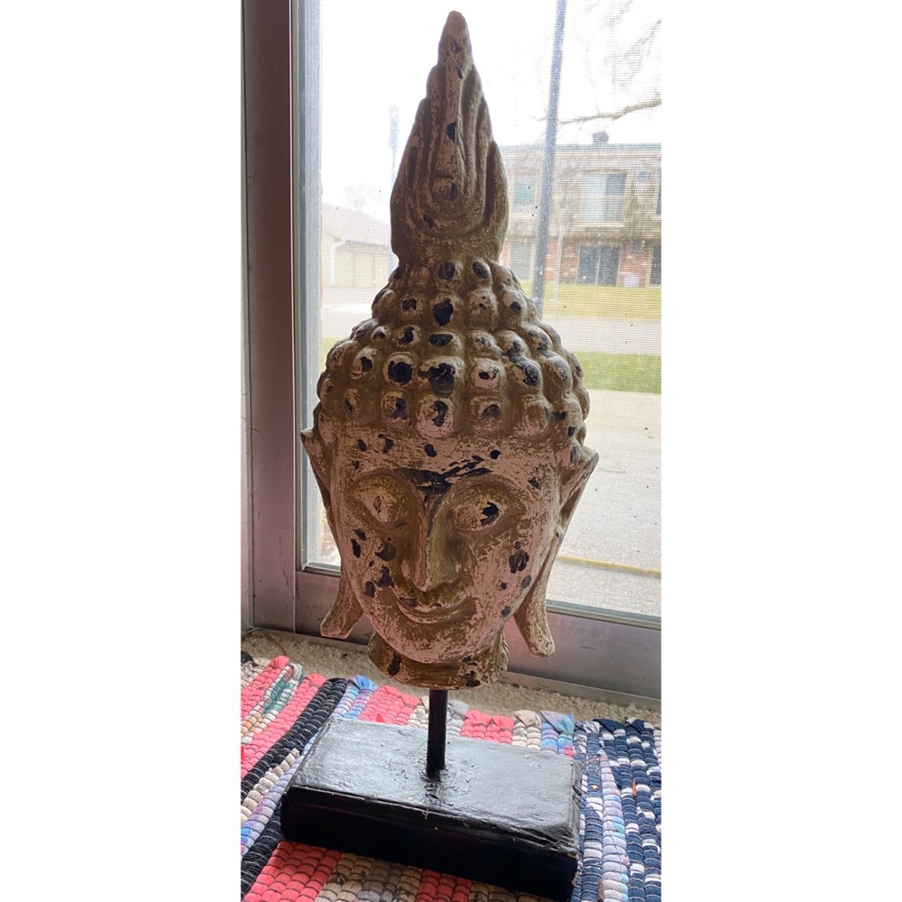 Buddha Head Statue